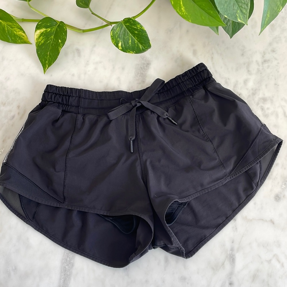 Lululemon Tie Hotty Hot Shorts
